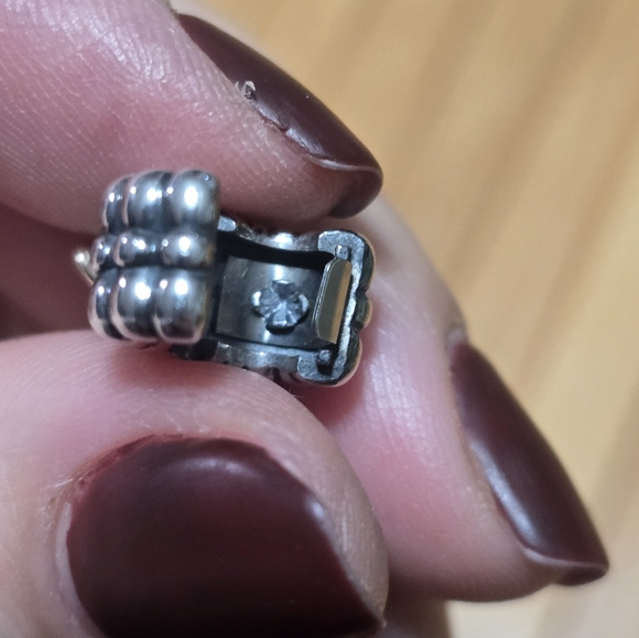 Pandora two tone clips - Picture 5 of 7